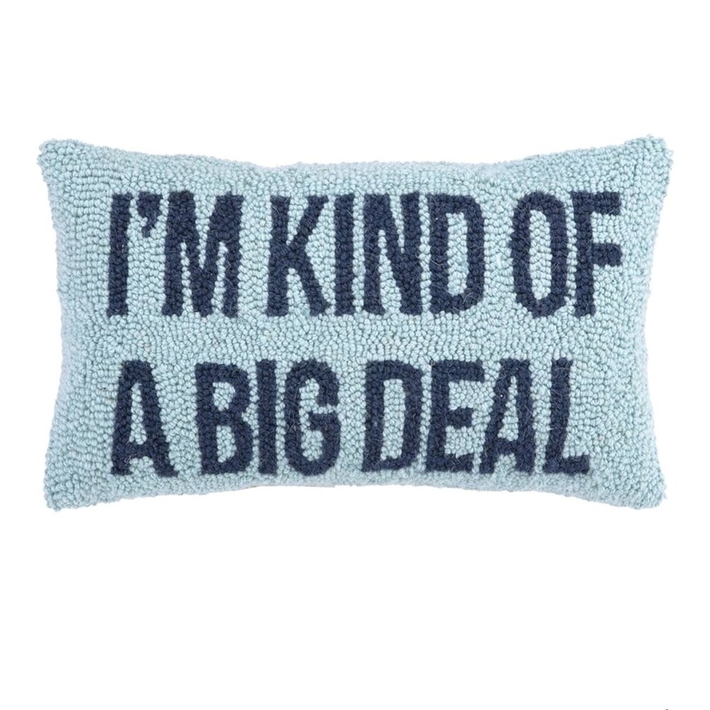 Pecking handicraft pillow